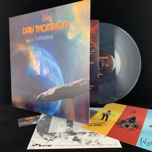 Daily Thompson - Oumuamua - LP im Gatefold Cover (Club 100 / Strongly limited) 180gr Re-Vinyl plus DLC