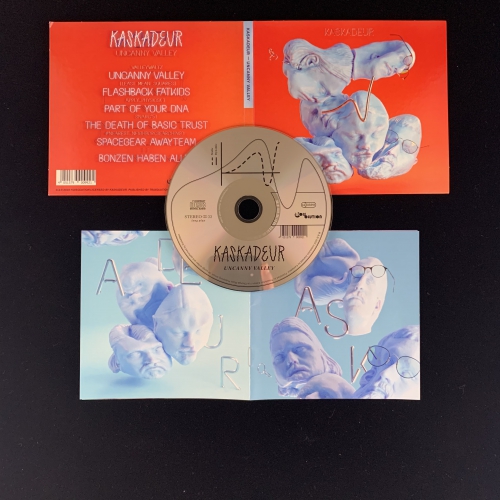 Kaskadeur - Uncanny Valley - CD (Digipack, 12-seitiges Booklet incl. Lyrics)