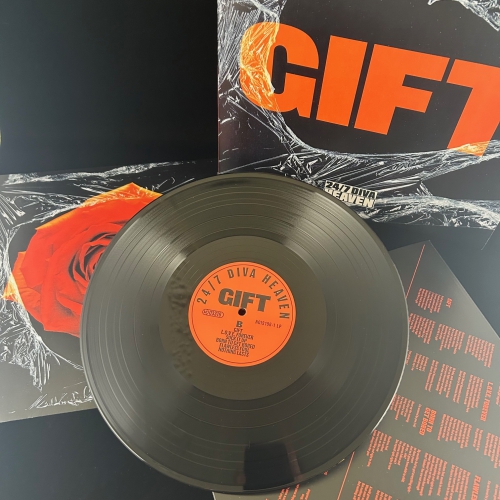 24/7 Diva Heaven - Gift - LP (Schwarz, Gatefold Cover, bedruckte Innenhülle w/ Lyrics)